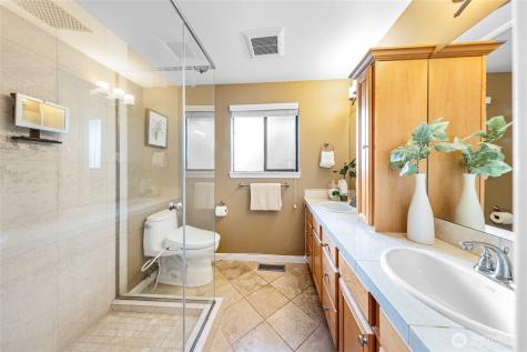 17127 NE 8th Place Bellevue WA 98008