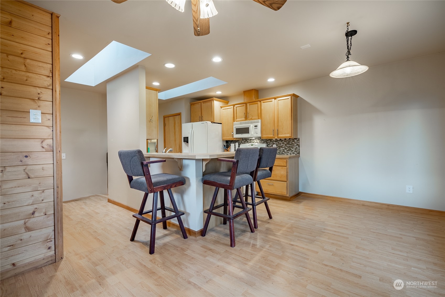 2940 Cedar Avenue Lummi Island WA 98262