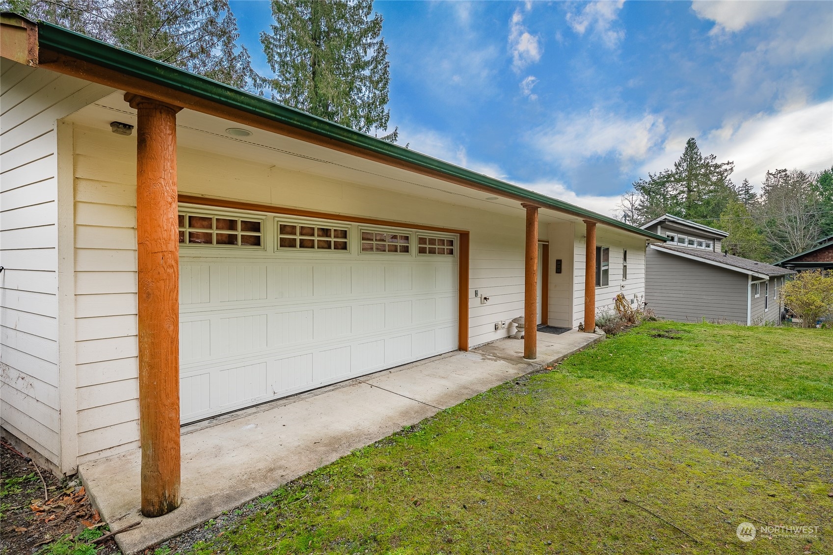 2940 Cedar Avenue Lummi Island WA 98262