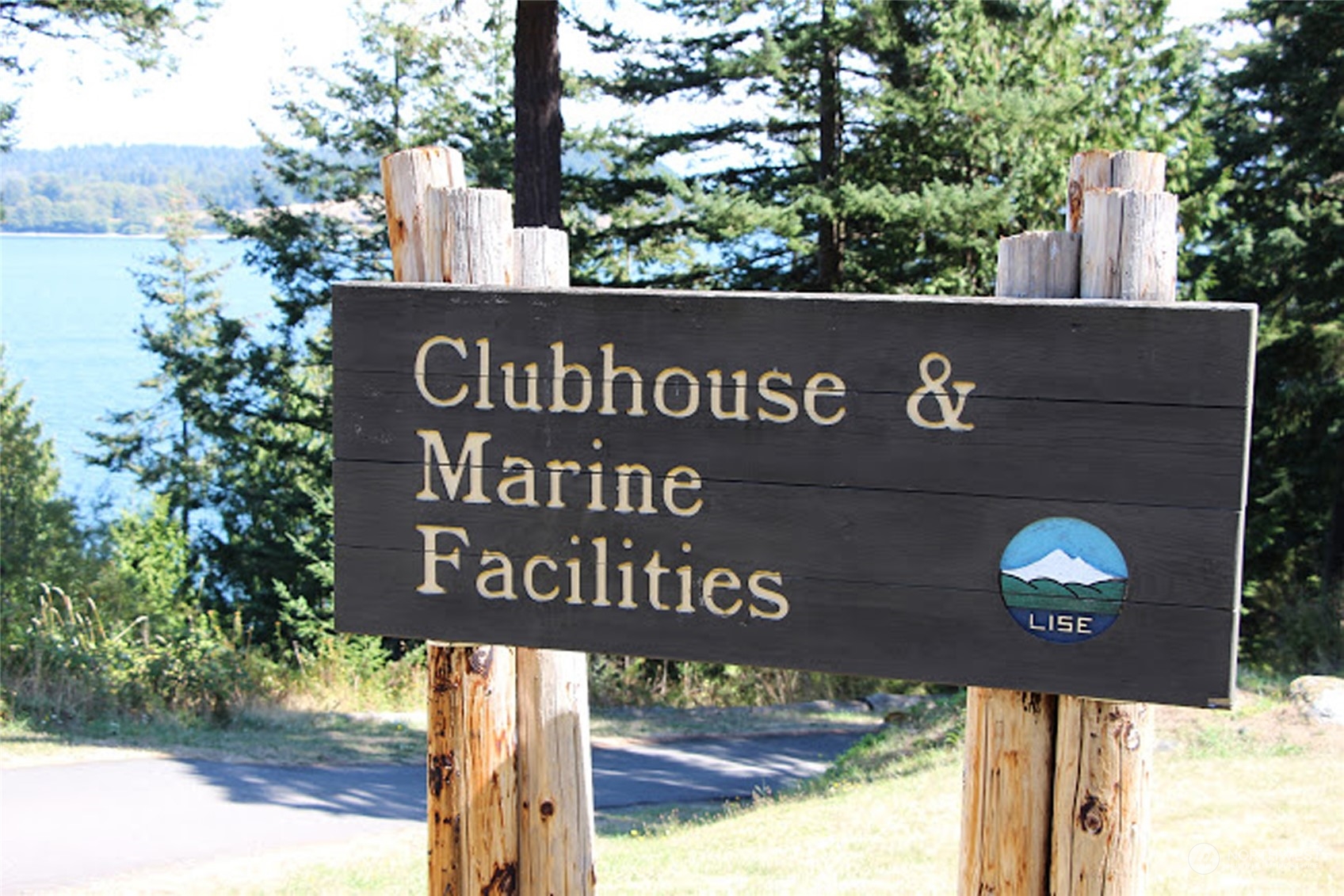 2940 Cedar Avenue Lummi Island WA 98262