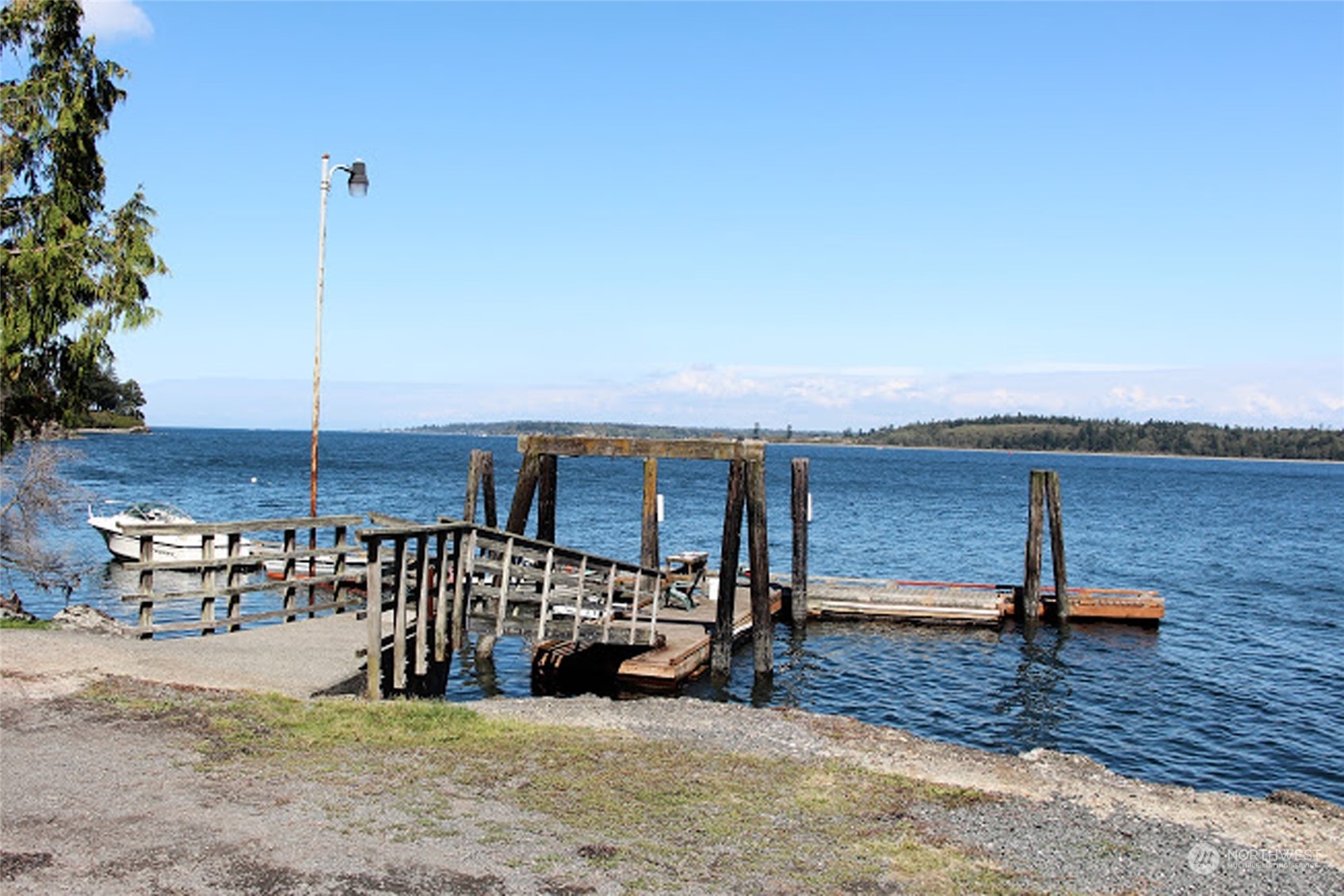 2940 Cedar Avenue Lummi Island WA 98262
