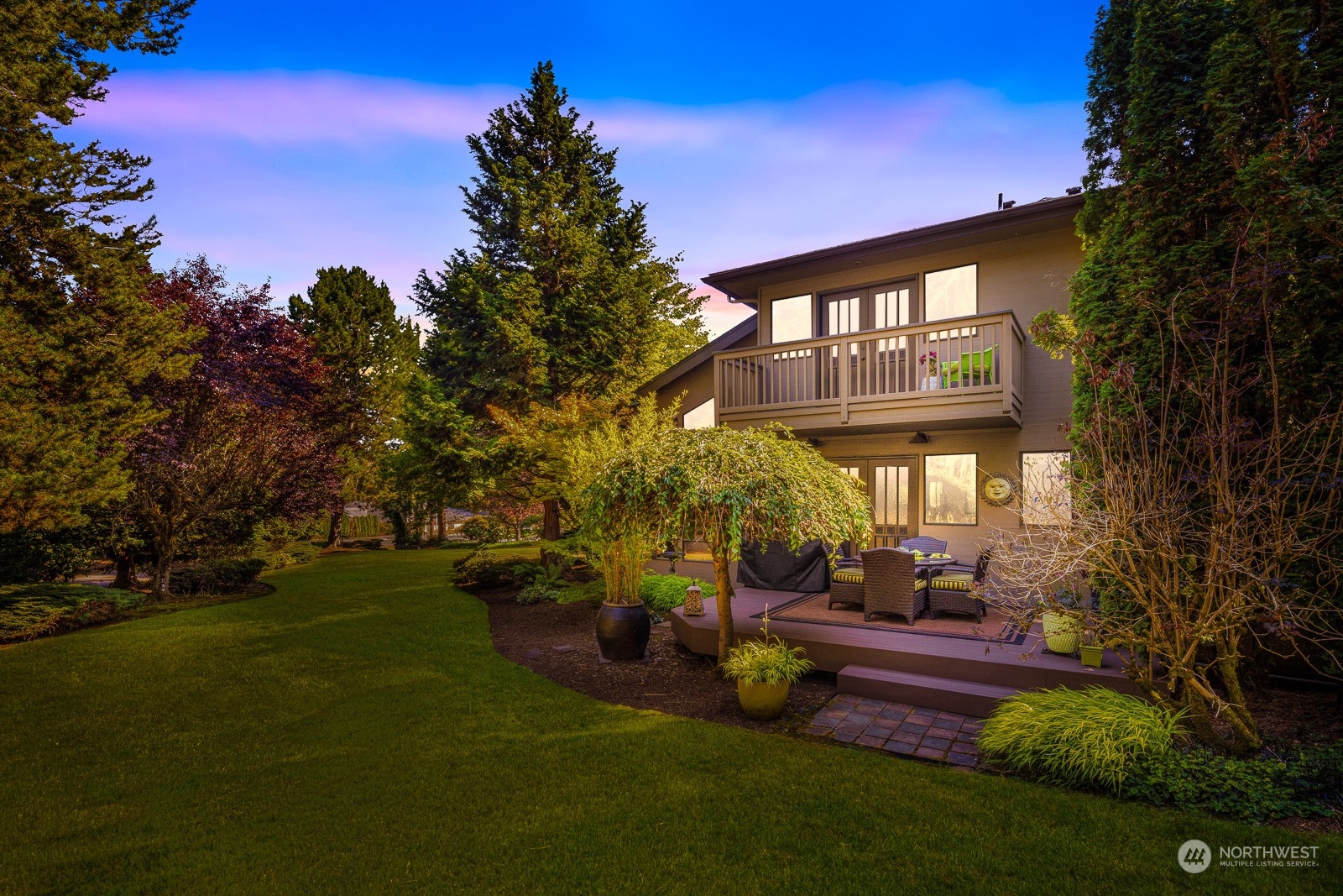 15914 Larch Way Lynnwood WA 98012