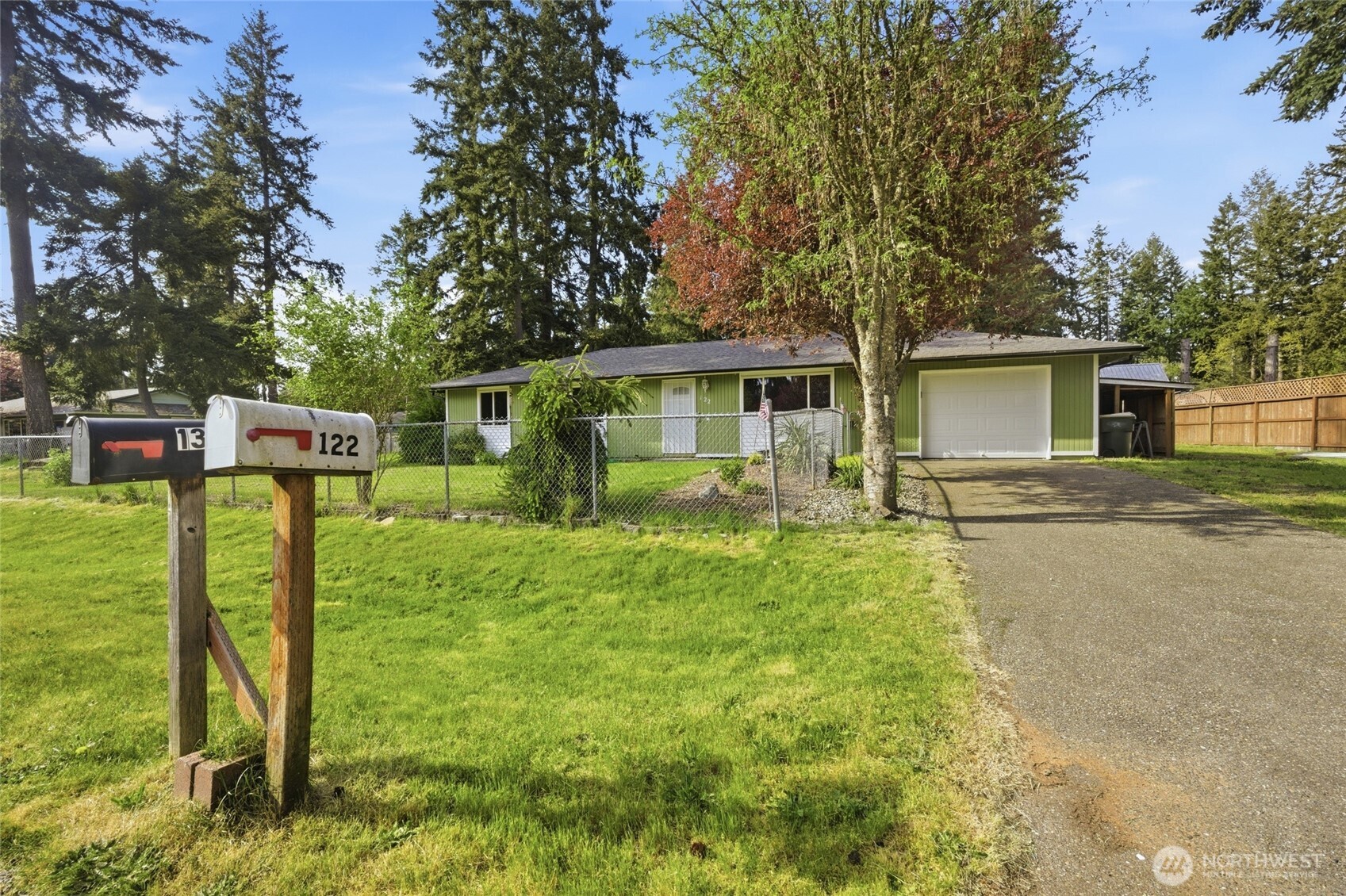 122 Raintree Loop SE Rainier WA 98576