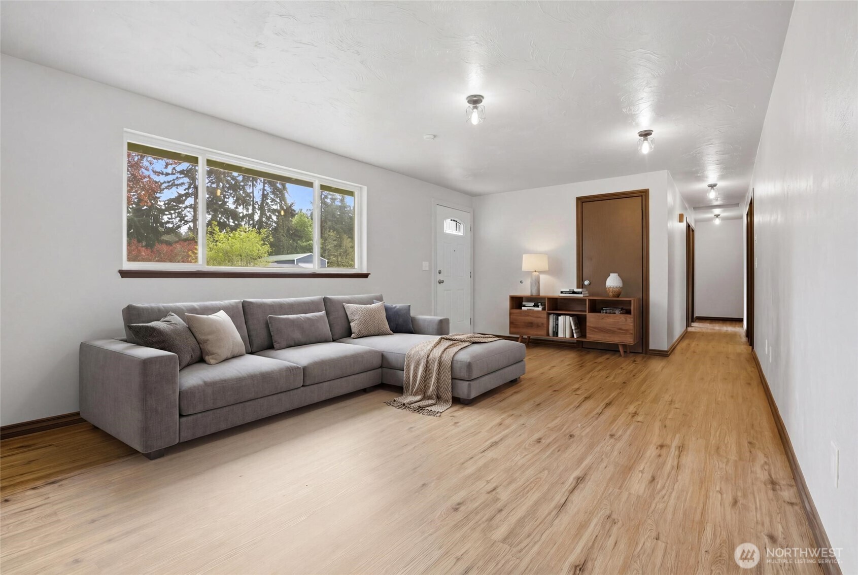 122 Raintree Loop SE Rainier WA 98576