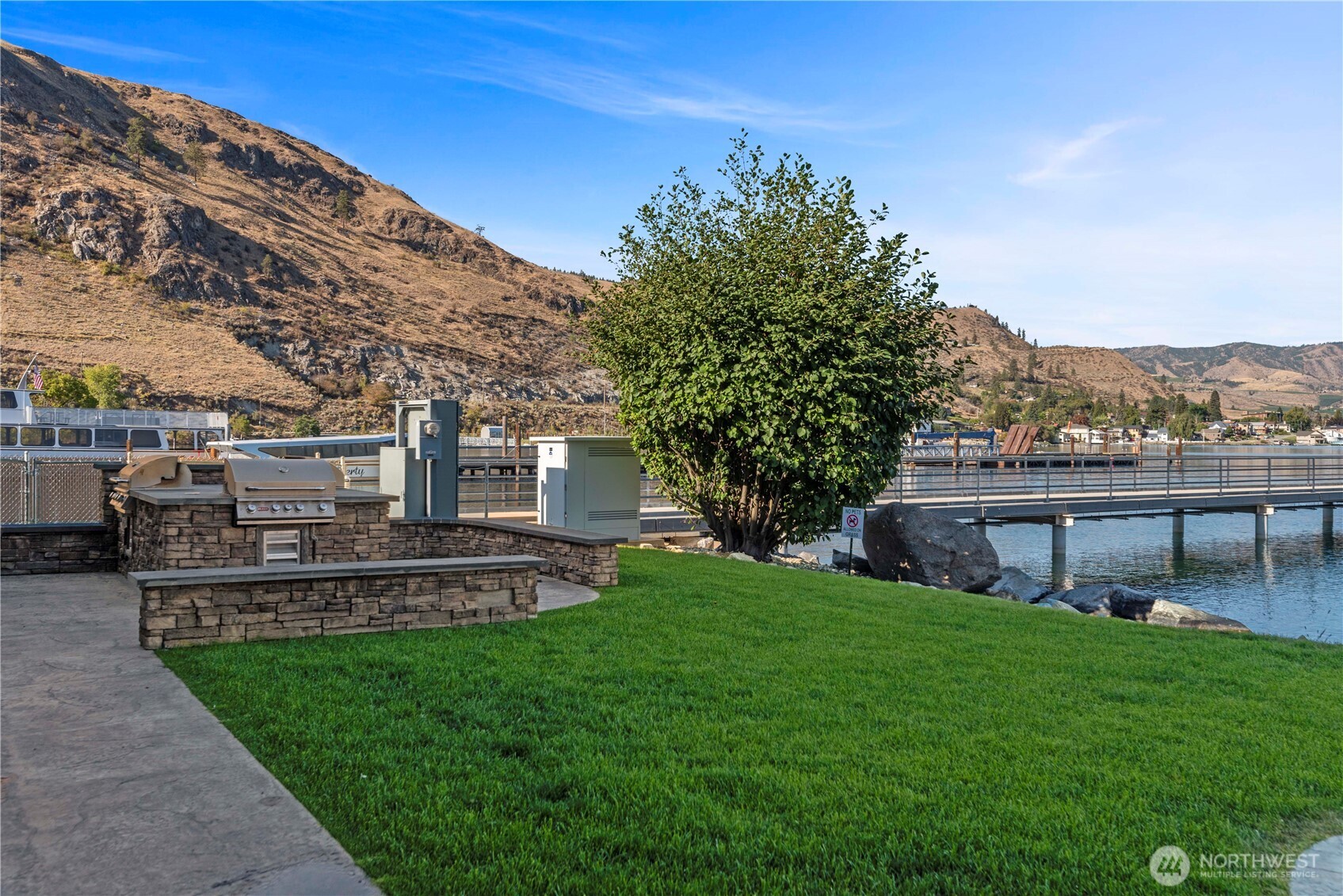 1350 Woodin Avenue Chelan WA 98816