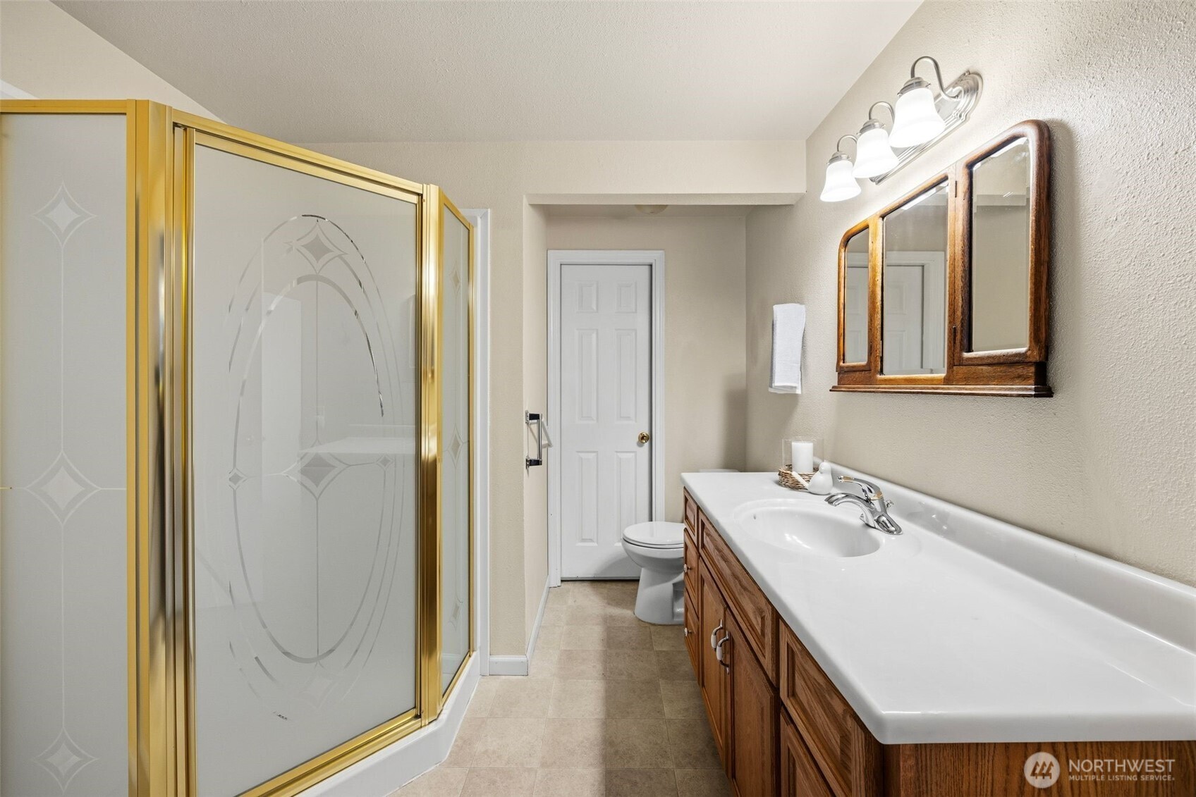 13124 NE Central Valley Road Poulsbo WA 98370