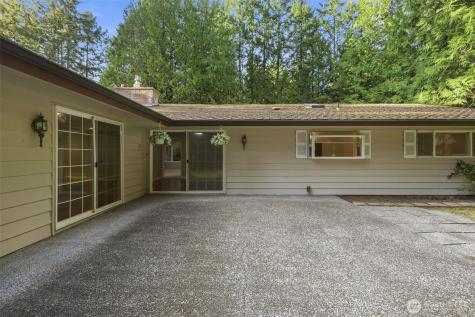 13124 NE Central Valley Road Poulsbo WA 98370