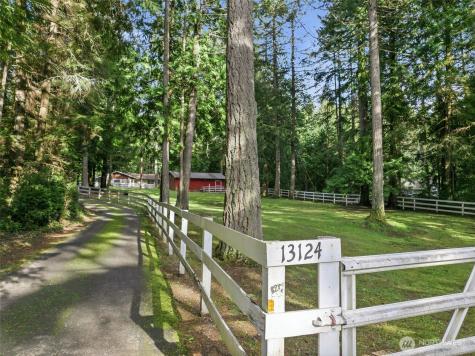 13124 NE Central Valley Road Poulsbo WA 98370