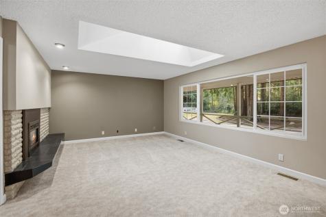 13124 NE Central Valley Road Poulsbo WA 98370