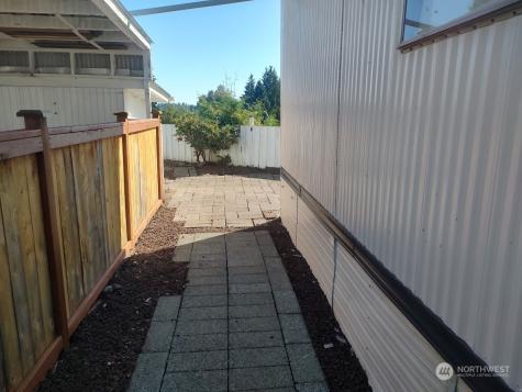 14322 Admiralty Way Lynnwood WA 98087