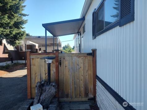 14322 Admiralty Way Lynnwood WA 98087