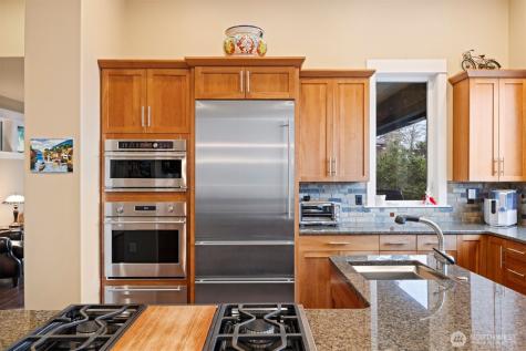 414 S Clarkwood Drive Bellingham WA 98225