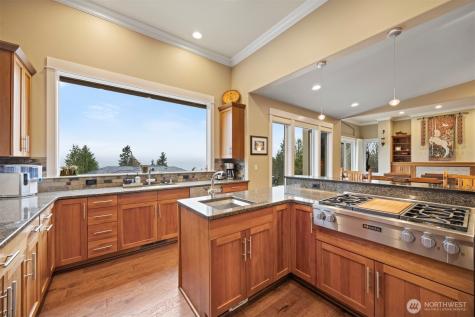 414 S Clarkwood Drive Bellingham WA 98225