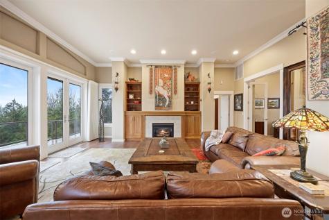 414 S Clarkwood Drive Bellingham WA 98225