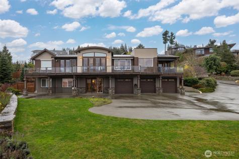 414 S Clarkwood Drive Bellingham WA 98225