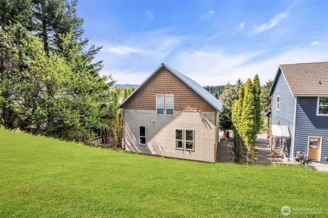 303 N B Street Roslyn WA 98941
