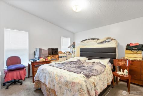 12422 26th Avenue E Tacoma WA 98445