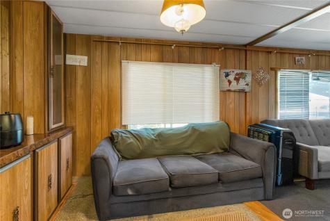 12422 26th Avenue E Tacoma WA 98445