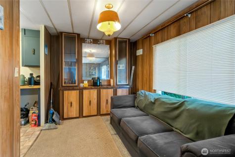12422 26th Avenue E Tacoma WA 98445