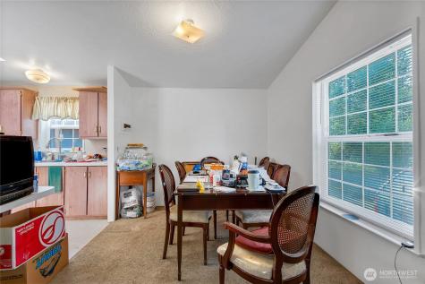 12422 26th Avenue E Tacoma WA 98445