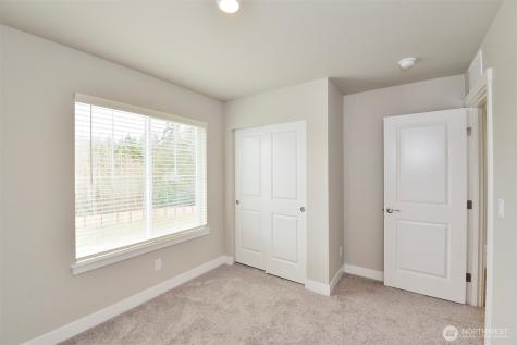 8776 151st Street E Puyallup WA 98375