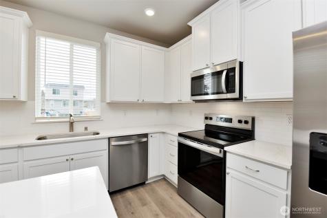 8776 151st Street E Puyallup WA 98375