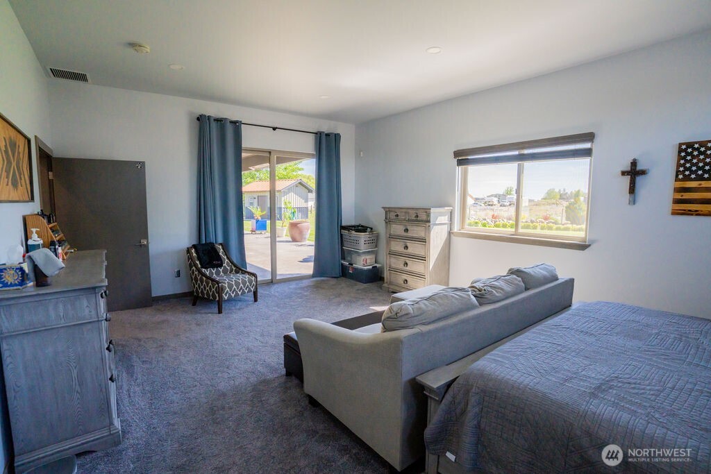 3962 Road F NE Moses Lake WA 98837