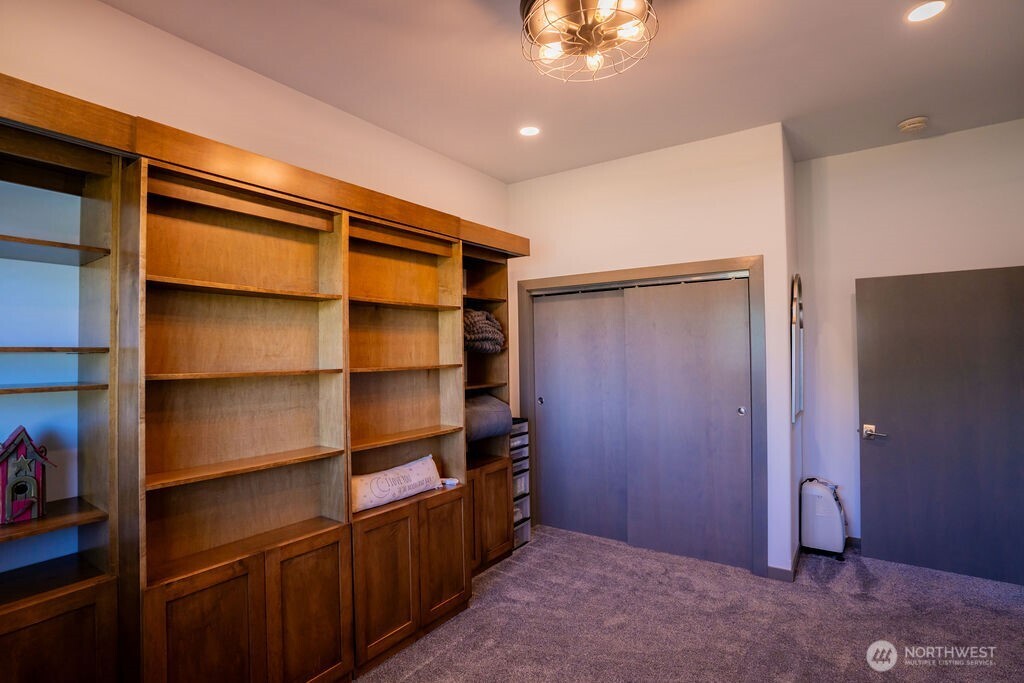 3962 Road F NE Moses Lake WA 98837