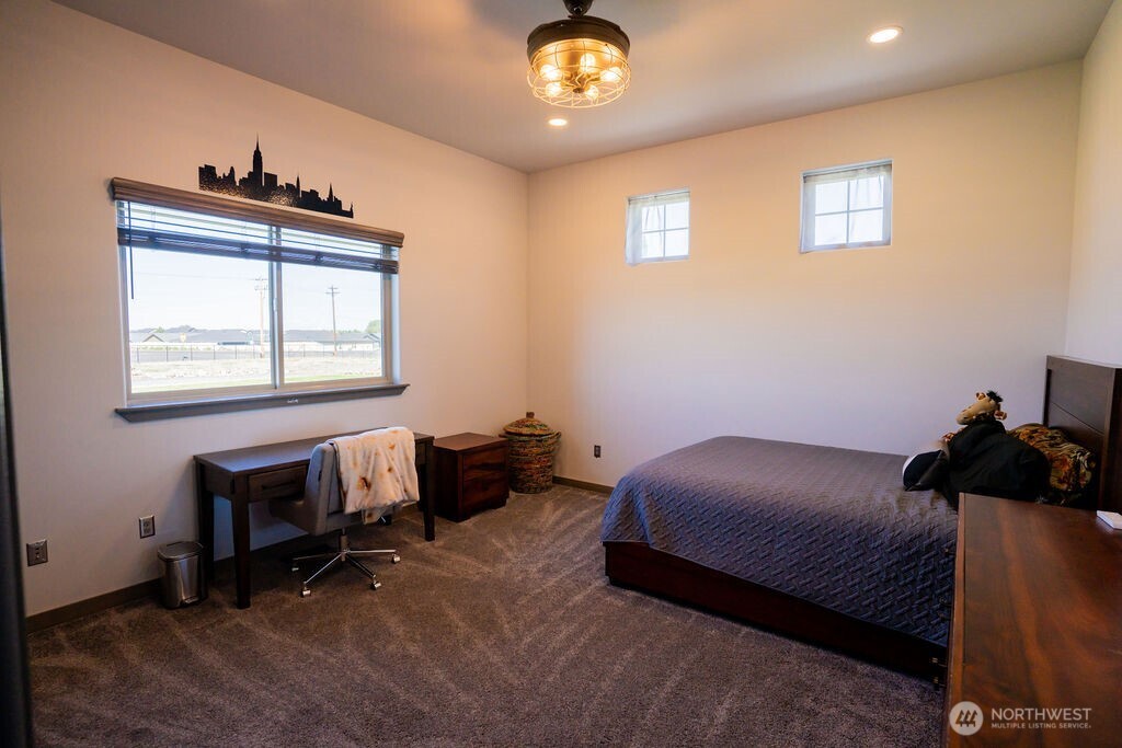3962 Road F NE Moses Lake WA 98837