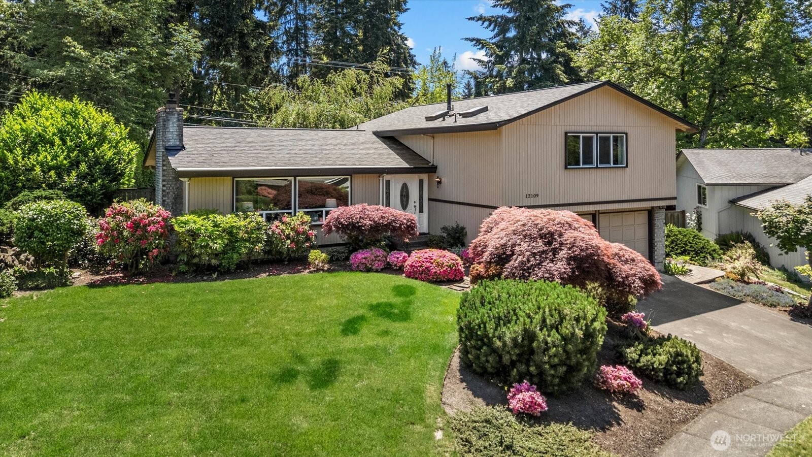 12109 SE 68th Place Bellevue WA 98006