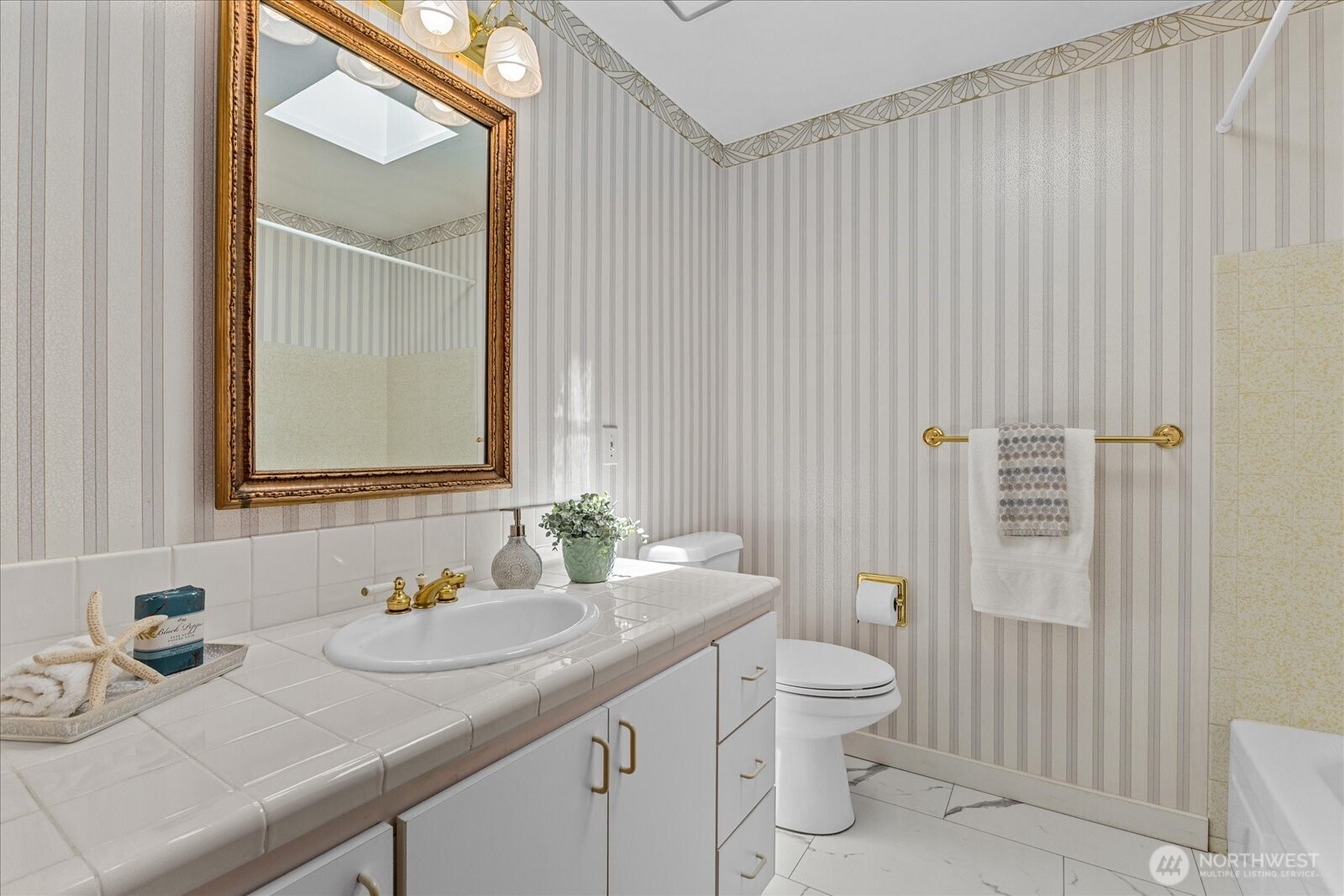 12109 SE 68th Place Bellevue WA 98006