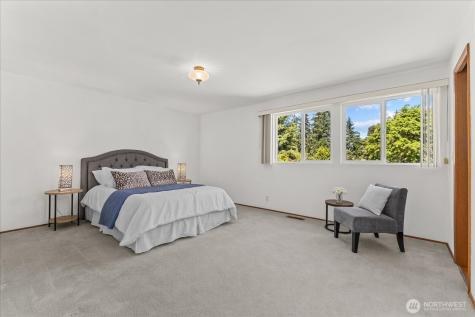 12109 SE 68th Place Bellevue WA 98006