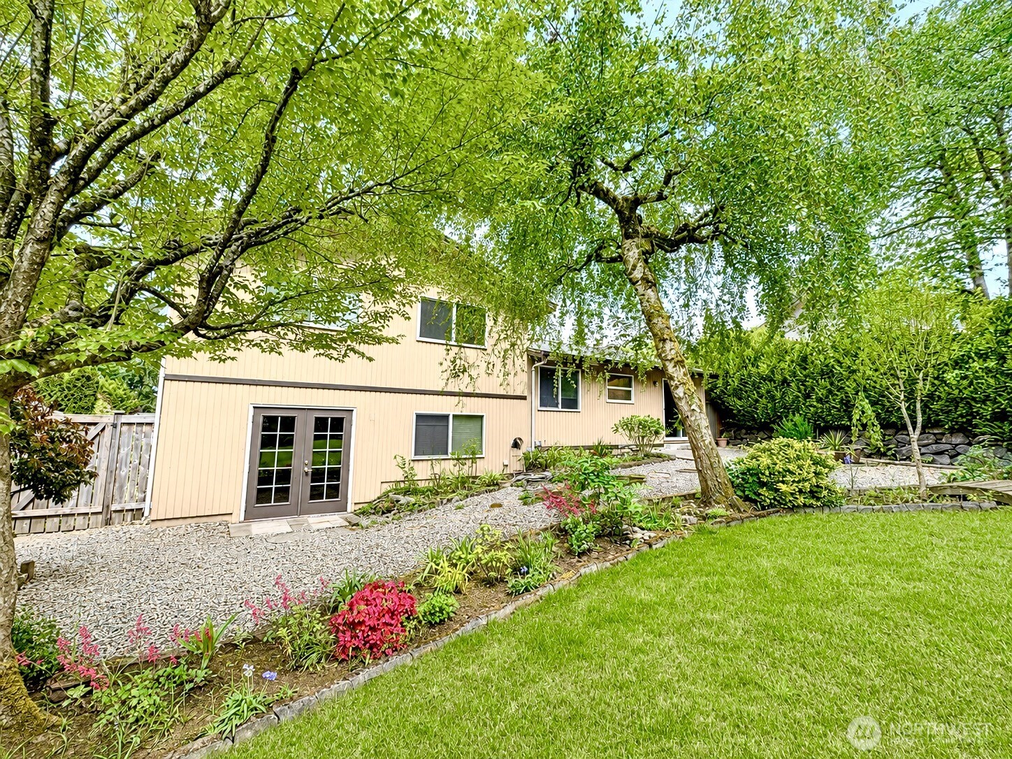 12109 SE 68th Place Bellevue WA 98006