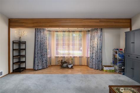 319 Shelter Bay Drive La Conner WA 98257