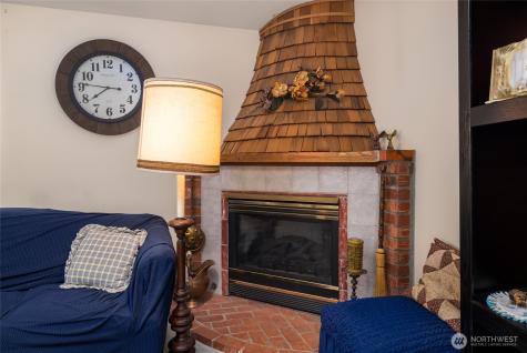 319 Shelter Bay Drive La Conner WA 98257
