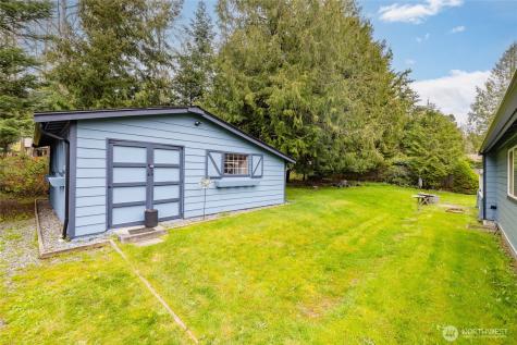 319 Shelter Bay Drive La Conner WA 98257