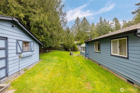 319 Shelter Bay Drive La Conner WA 98257