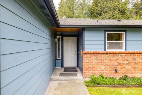 319 Shelter Bay Drive La Conner WA 98257