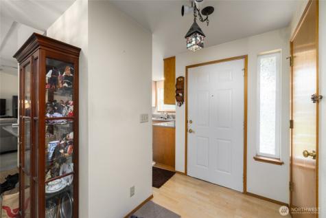 319 Shelter Bay Drive La Conner WA 98257