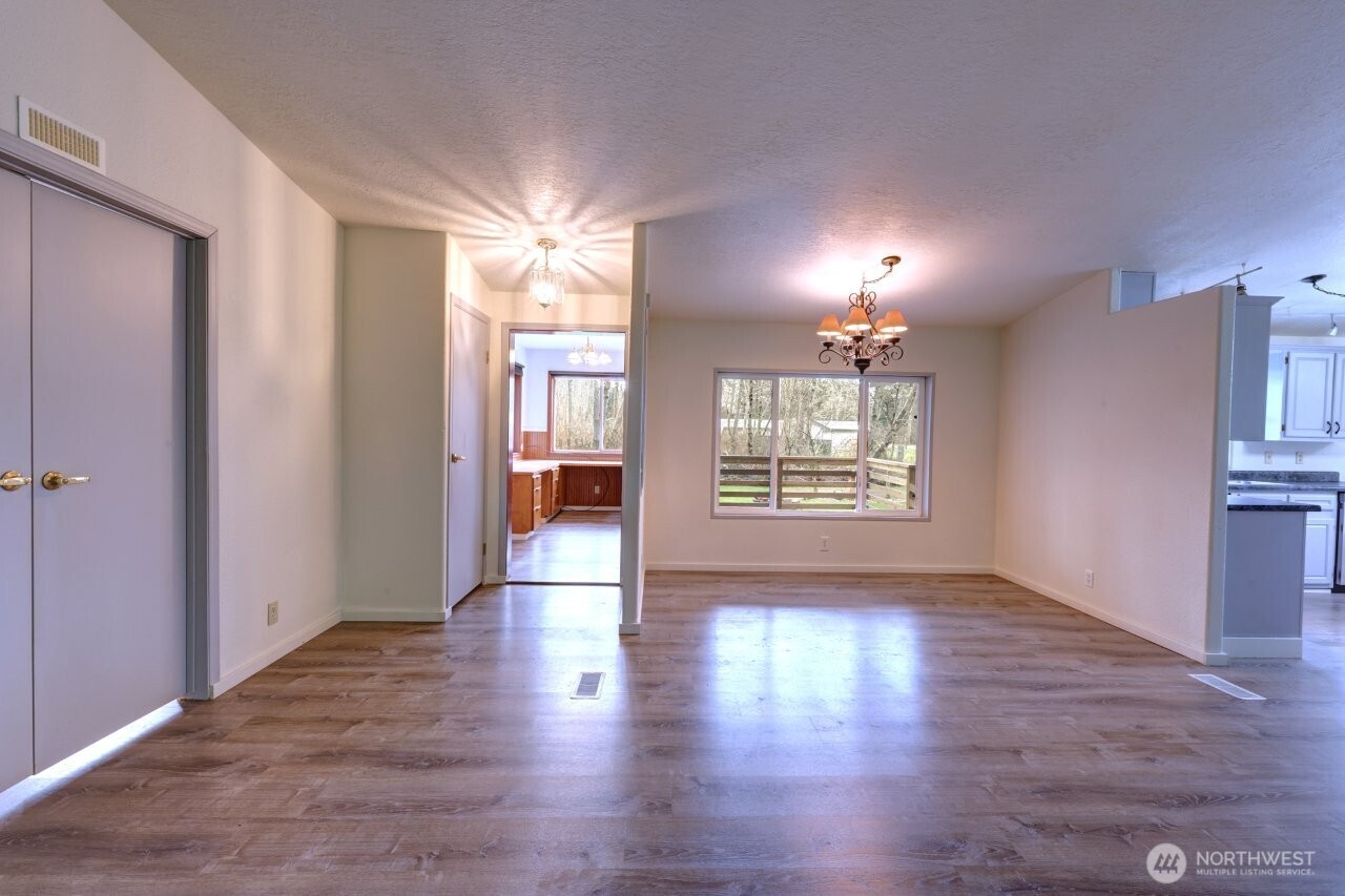 10606 Pacific Way Long Beach WA 98631