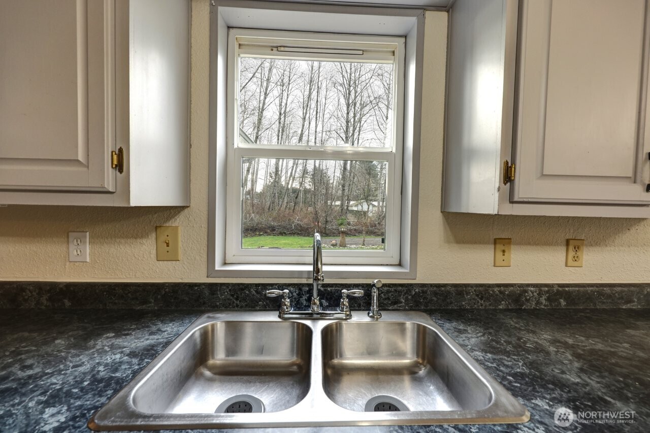 10606 Pacific Way Long Beach WA 98631