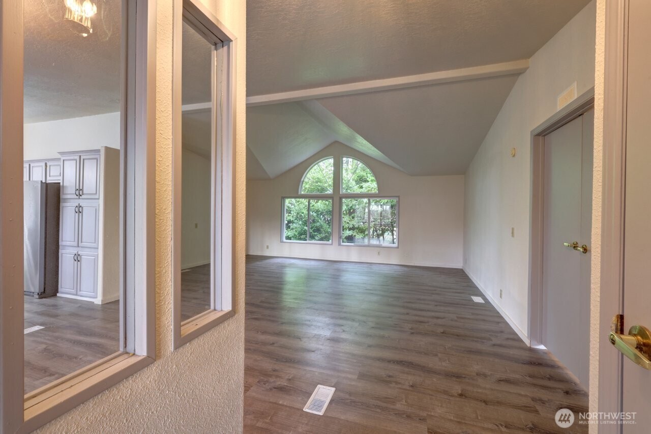10606 Pacific Way Long Beach WA 98631