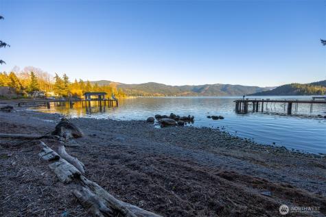 2111 Dellesta Bellingham WA 98226