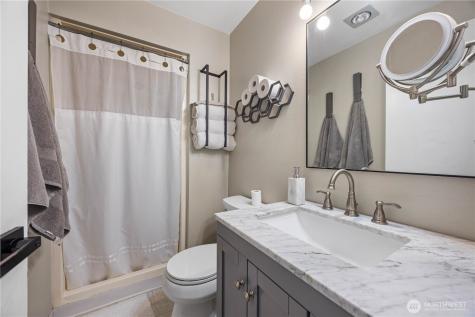 928 Selkirk Place Brewster WA 98812