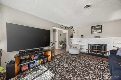 928 Selkirk Place Brewster WA 98812