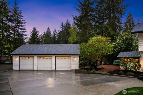 15018 152nd Avenue NE Woodinville WA 98072