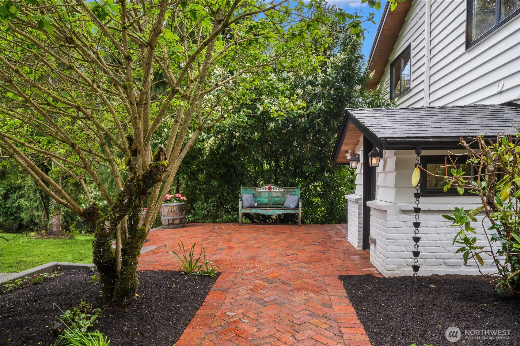 15018 152nd Avenue NE Woodinville WA 98072