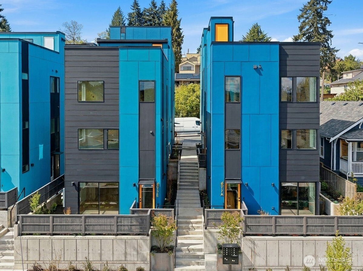 4517 35th Avenue S Seattle WA 98118