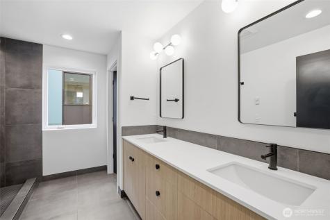 4517 35th Avenue S Seattle WA 98118