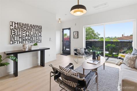 4517 35th Avenue S Seattle WA 98118
